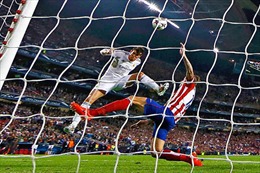 Real Madrid gặp khó trong trận derby 